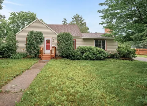 6300 Sumter Ave N, Brooklyn Park, MN 55428