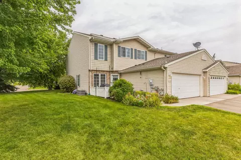 1590 Peitz Ave, Waconia, MN 55387