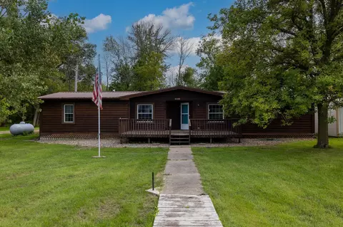 4488 5th St, New Auburn, MN 55366