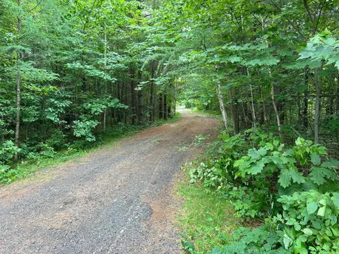 000 Beroun Xing, Mission Creek Twp, MN 55007