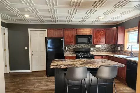 1025 Lakeview Ave, Windom, MN 56101 photo 5