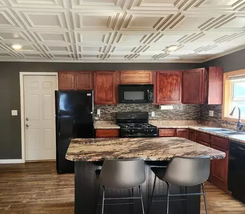 1025 Lakeview Ave, Windom, MN 56101 photo 6