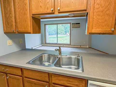 8935 Old Cedar Ave S #104, Bloomington, MN 55425