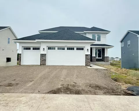 1904 Boulder Way, Carver, MN 55315