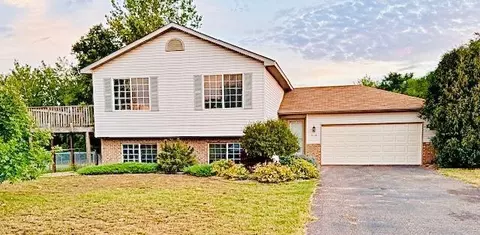 516 Fair Meadows Dr, Big Lake, MN 55309