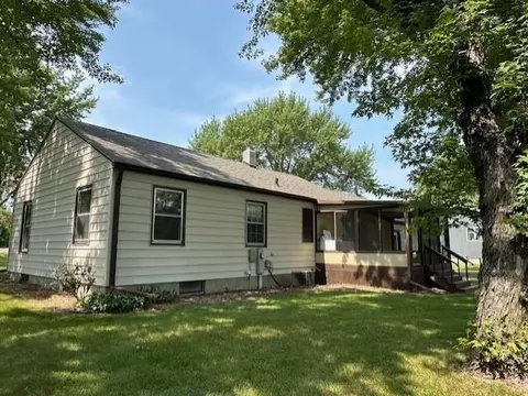 2050 River Rd, Windom, MN 56101 photo 3