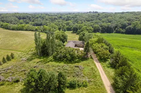6075 Highway 212 E, Chaska, MN 55318