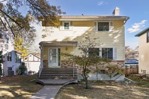 3821 Chowen Ave S, Minneapolis, MN 55410