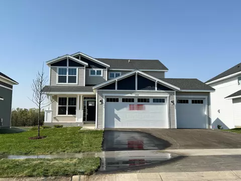 1902 Boulder Way, Carver, MN 55315
