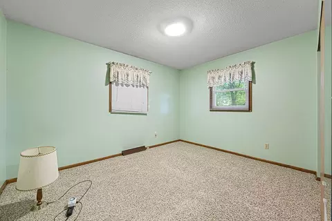 2213 Baker Trl, Faribault, MN 55021 photo 16