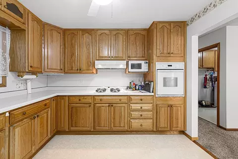2213 Baker Trl, Faribault, MN 55021 photo 15