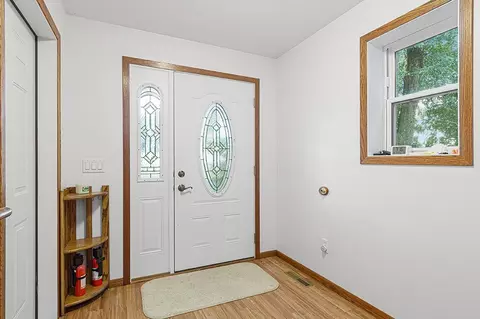 2213 Baker Trl, Faribault, MN 55021 photo 8