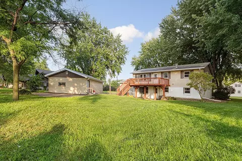 2213 Baker Trl, Faribault, MN 55021 photo 6