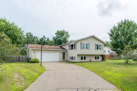 919 Blair Cir, Brainerd, MN 56401