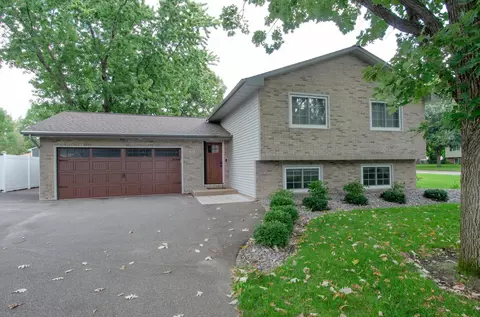 203 111th Ave NW, Coon Rapids, MN 55448