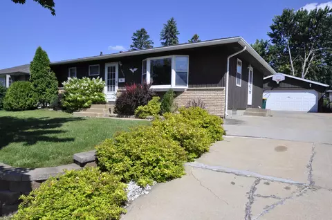 1915 17 12 St NW, Rochester, MN 55901
