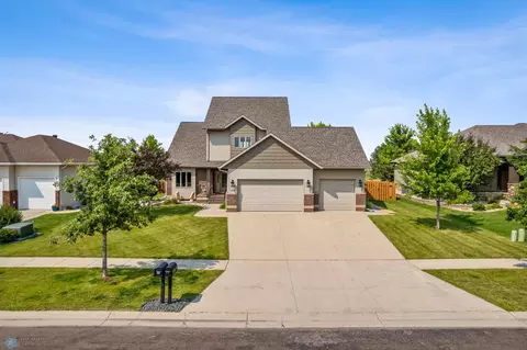 4229 47th Ave S, Fargo, ND 58104
