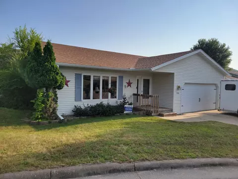 708 Trisdahl Ct, Rushford, MN 55971