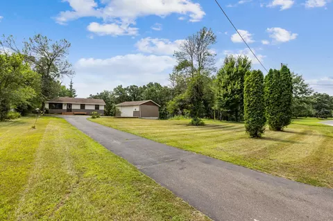 3962 S Enchanted Dr NW, Andover, MN 55304