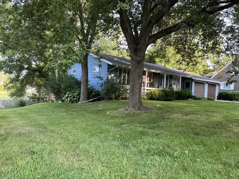 660 Miller Ave, Windom, MN 56101 photo 37