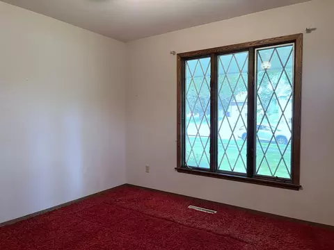 660 Miller Ave, Windom, MN 56101 photo 17
