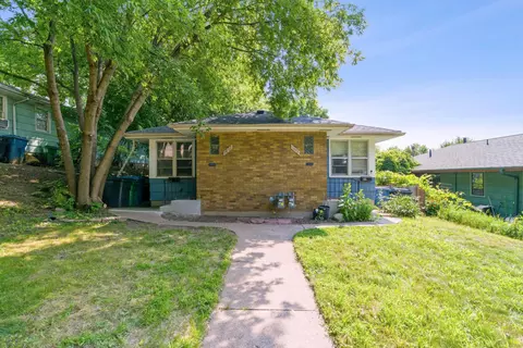 1805 Benjamin St NE, Minneapolis, MN 55418