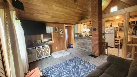 514 Maple Dr, Spring Grove, MN 55974 photo 4