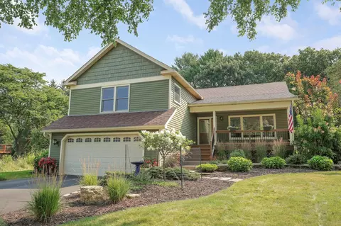 5250 Anderlie Ln, White Bear Township, MN 55110