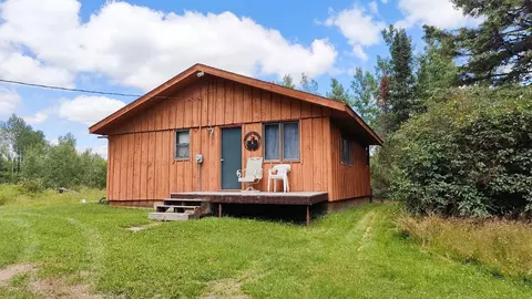 6821 Barrett, Balkan Twp, MN 55703