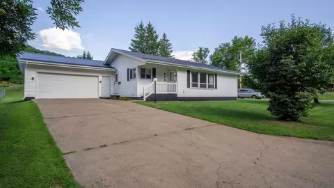 918 16th St SE, Menomonie, WI 54751