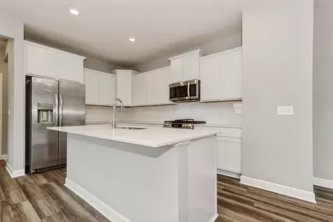 7265 183rd St, Lakeville, MN 55044