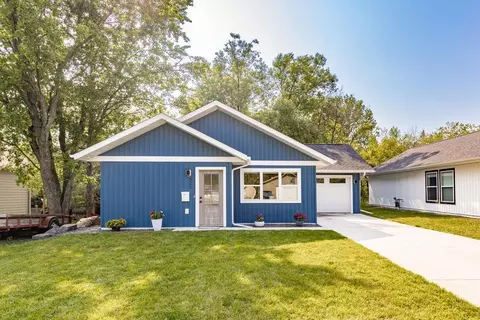 325 S 69th Ave W, Duluth, MN 55807