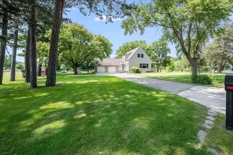 705 N Main St, Blue Earth, MN 56013