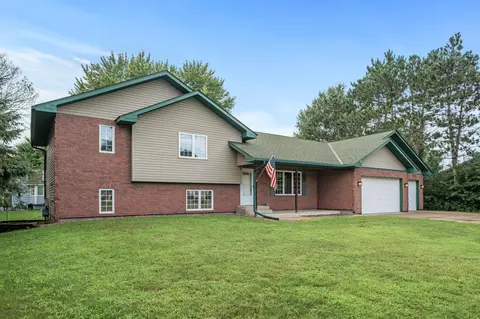 13154 Kenyon St NE, Blaine, MN 55449