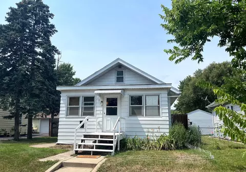 1013 12th Ave S, Saint Cloud, MN 56301