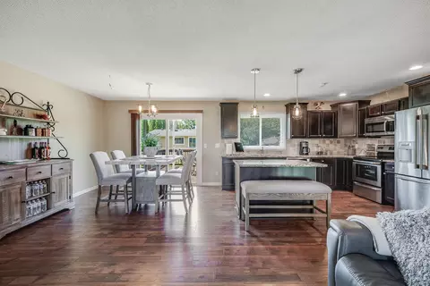 12312 24th Ave S, Burnsville, MN 55337