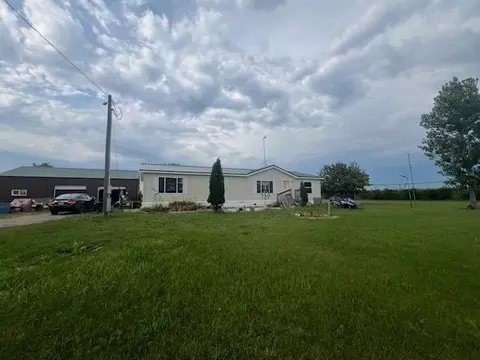 10938 Acorn Dr, Sauk Centre, MN 56378