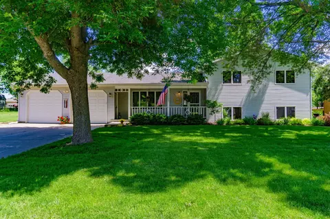 141 Jacob St, Hamburg, MN 55339