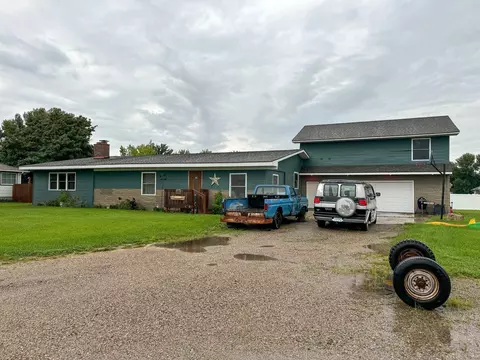 1411 Highway 75 N, Breckenridge, MN 56520