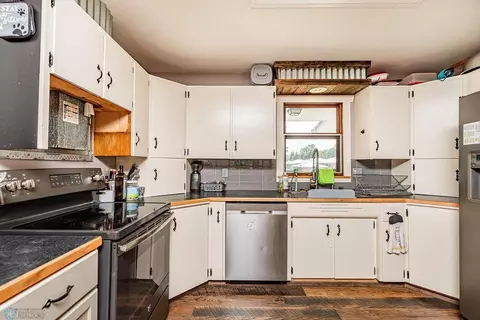 324 3rd Ave E, Halstad, MN 56548 photo 18