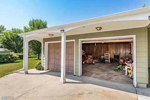 324 3rd Ave E, Halstad, MN 56548 photo 4