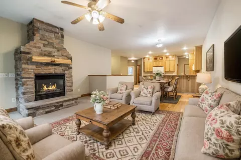 5569 Rush Lake Ct, Baxter, MN 56425
