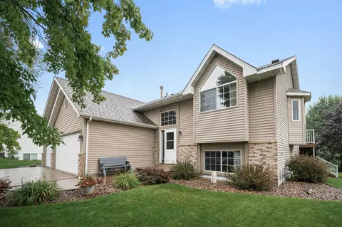 5136 Wyndham Ct SE, Prior Lake, MN 55372