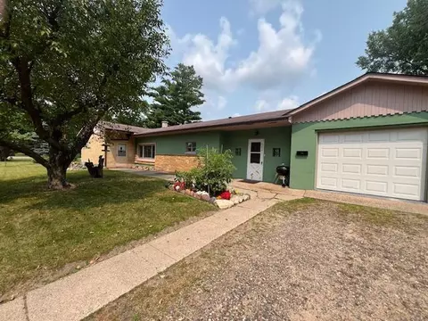 506 N 7th St N, Princeton, MN 55371