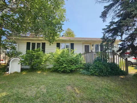 52 Birch Blvd, Babbitt, MN 55706