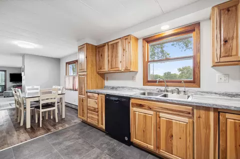 1817 9th St E, Glencoe, MN 55336 photo 11
