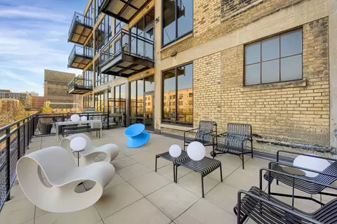 618 Washington Ave N #308, Minneapolis, MN 55401