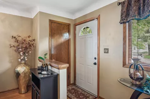 1631 Beech St, Saint Paul, MN 55106 photo 6