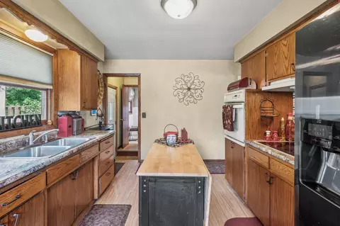1631 Beech St, Saint Paul, MN 55106 photo 18