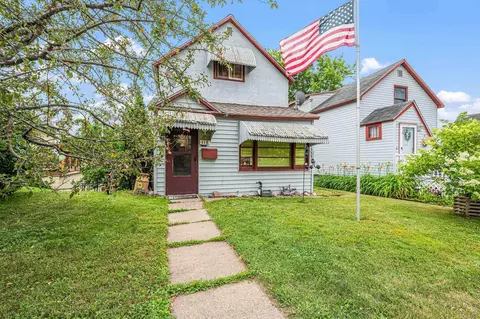 118 3rd St, Nashwauk, MN 55769